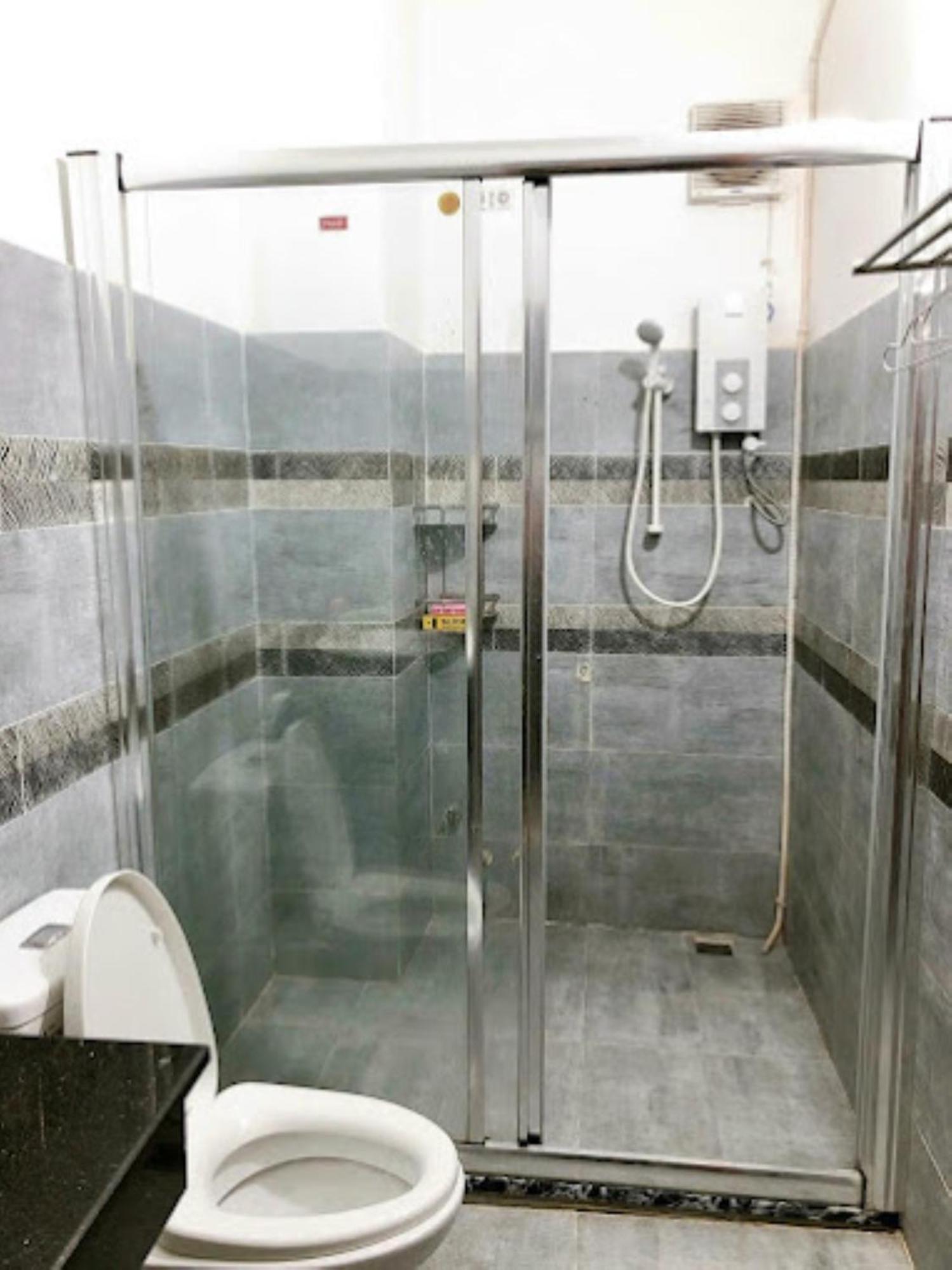 Kien An Hotel 芹苴 外观 照片